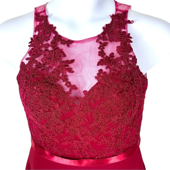 NWT Ashley and Justin Burgundy Bridesmaids Dress Size 10 Surprize Back - Picture 3 of 15
